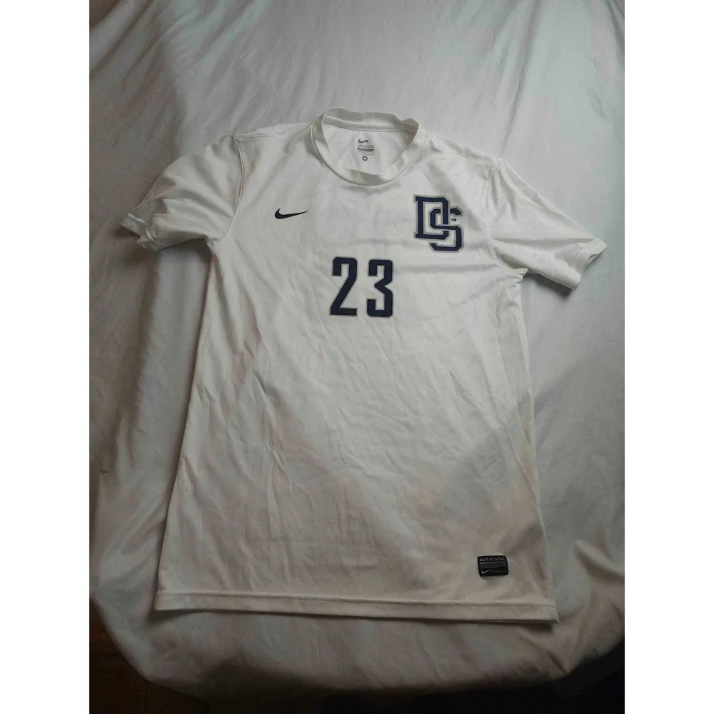 Nike Dalton State College Shirt Mens Medium White‎ Athleisure Outdoor Swoosh